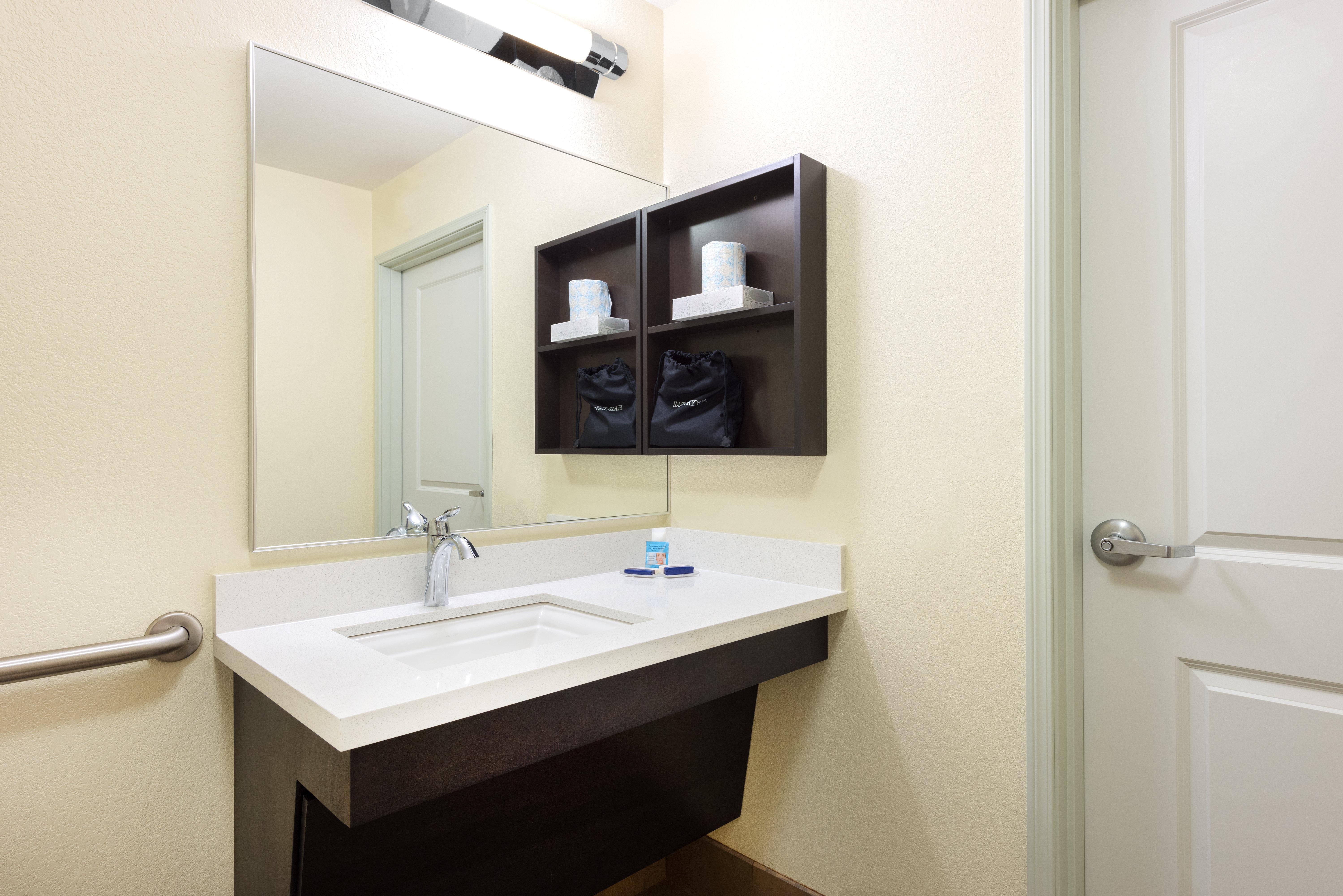 Candlewood Suites Columbia Hwy 63 & I-70 By Ihg Kültér fotó