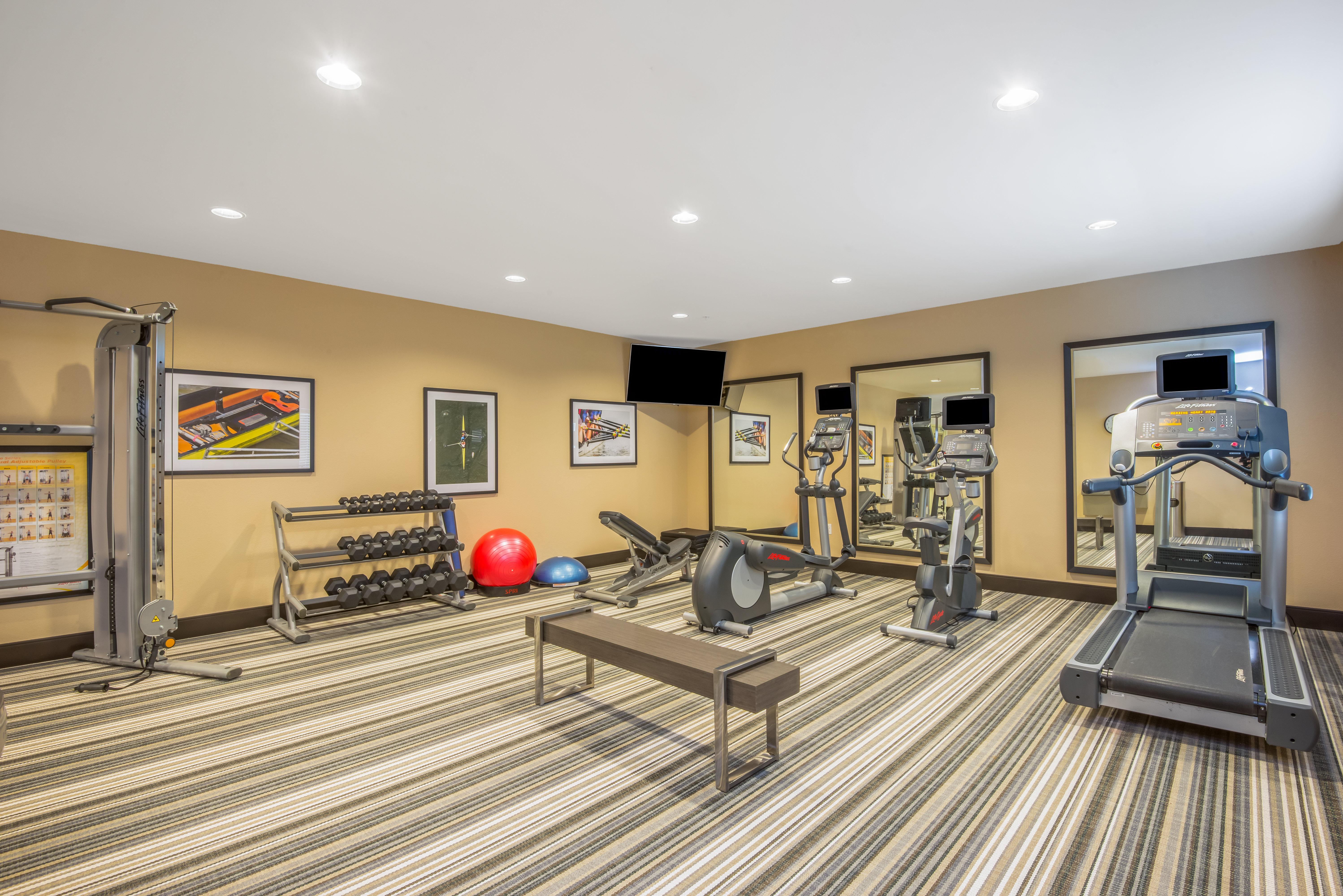 Candlewood Suites Columbia Hwy 63 & I-70 By Ihg Kültér fotó